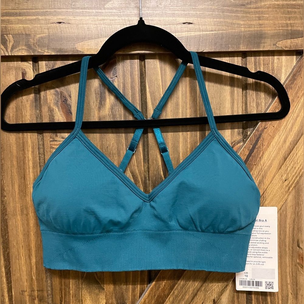 New Lululemon Ebb to Street Bra A/B size 10